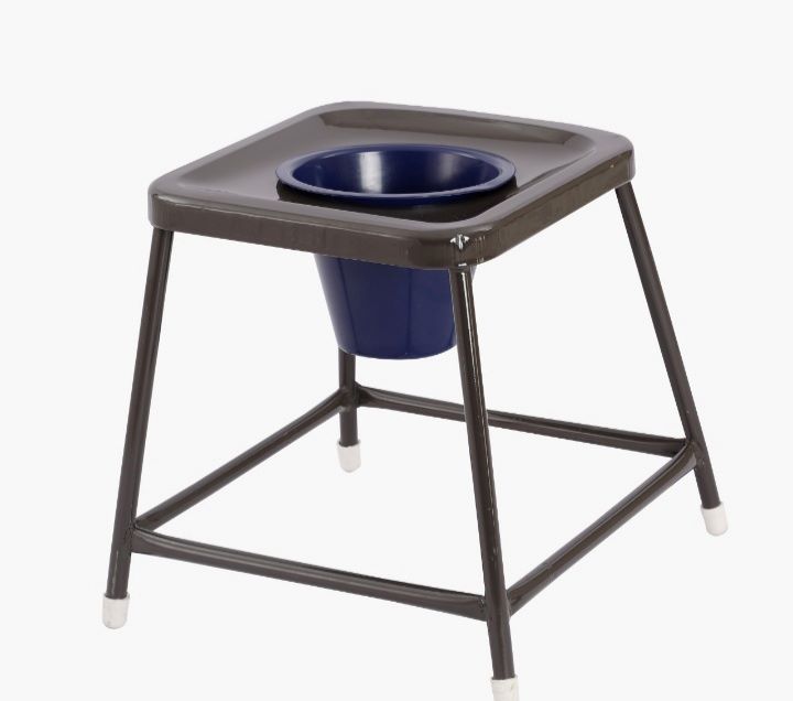 Commode stool