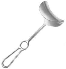 Morris retractor clearance